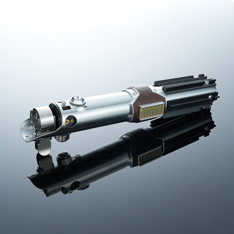 EP9 Graflex Lightsaber