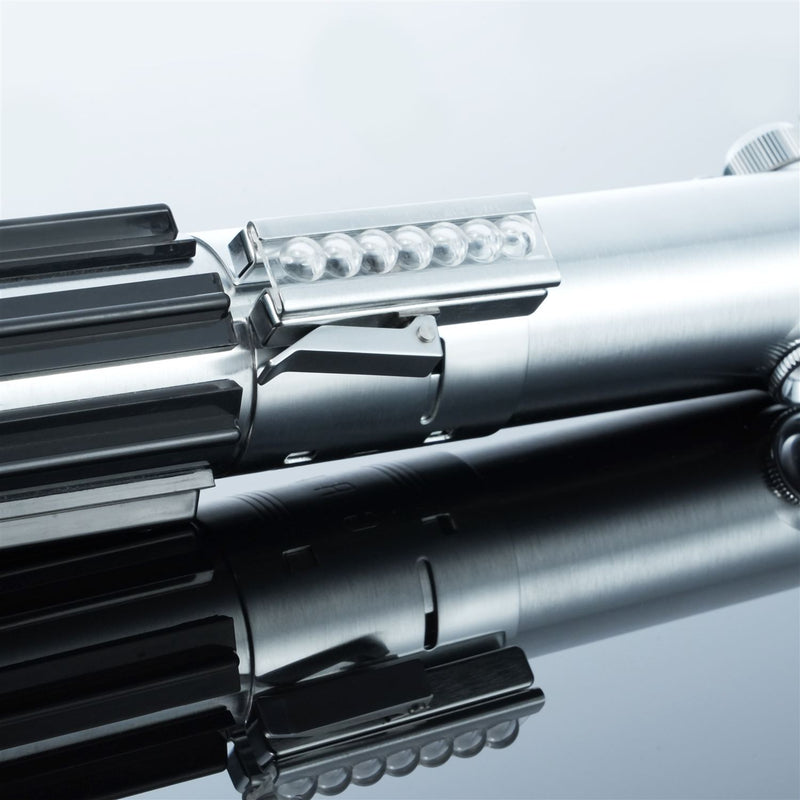 Graflex EP4  Lightsaber | Iconic Farmboy Dueling Saber
